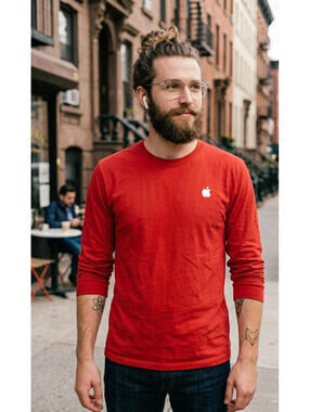 Apple Store Red Employee Long Sleeve Shirt Men’s Size LARGE